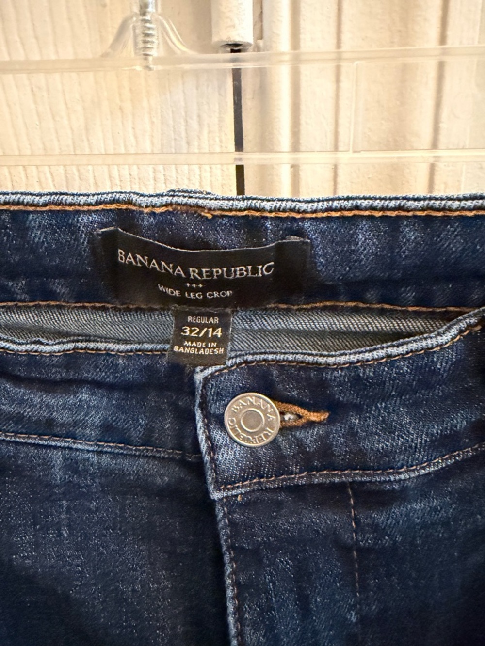 Banana Republic High Rise Pleated Wide Leg Crop Jeans - Picture 4 of 4